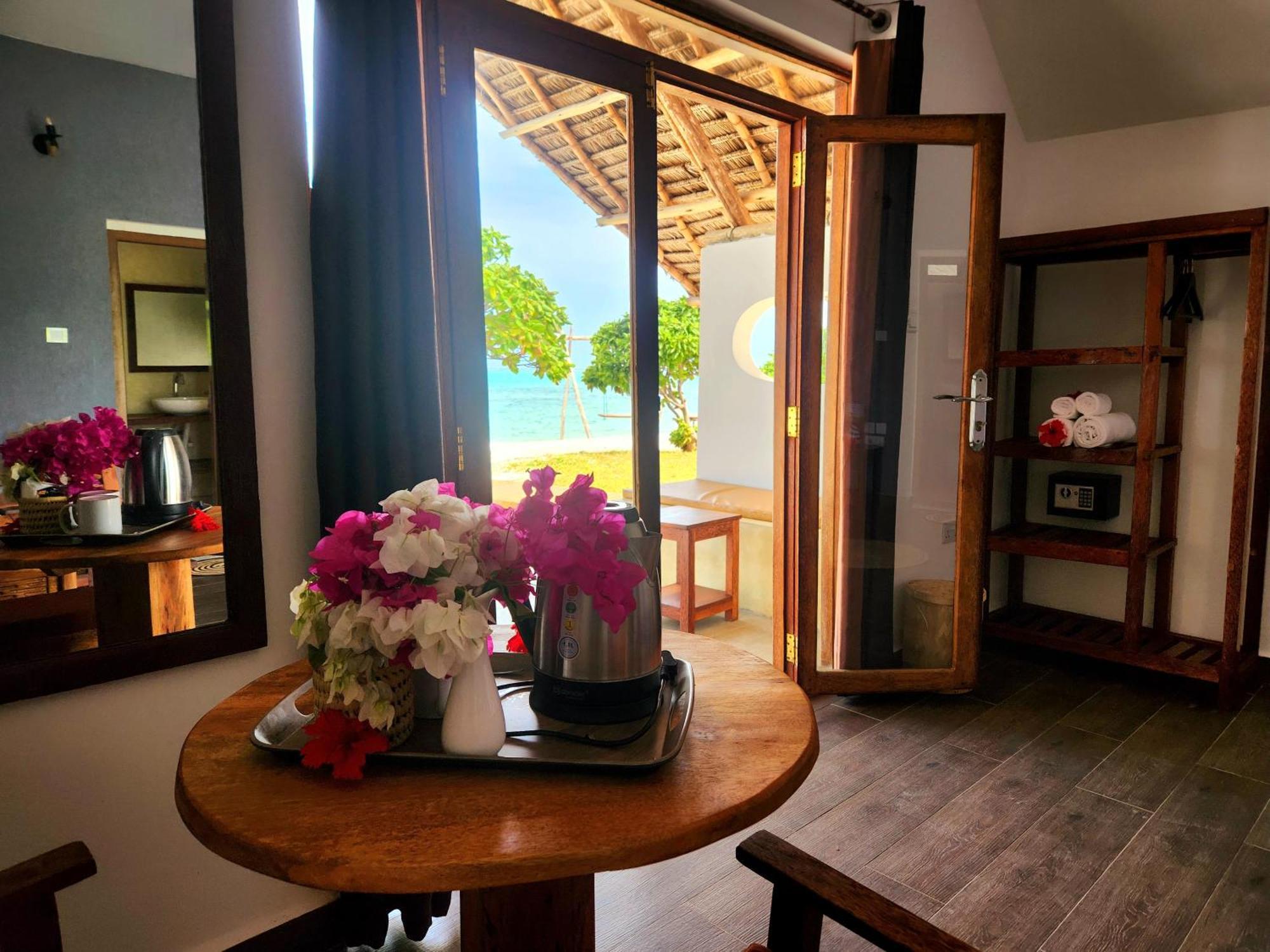 Almas Beach Boutique Hotel Makunduchi Exterior foto