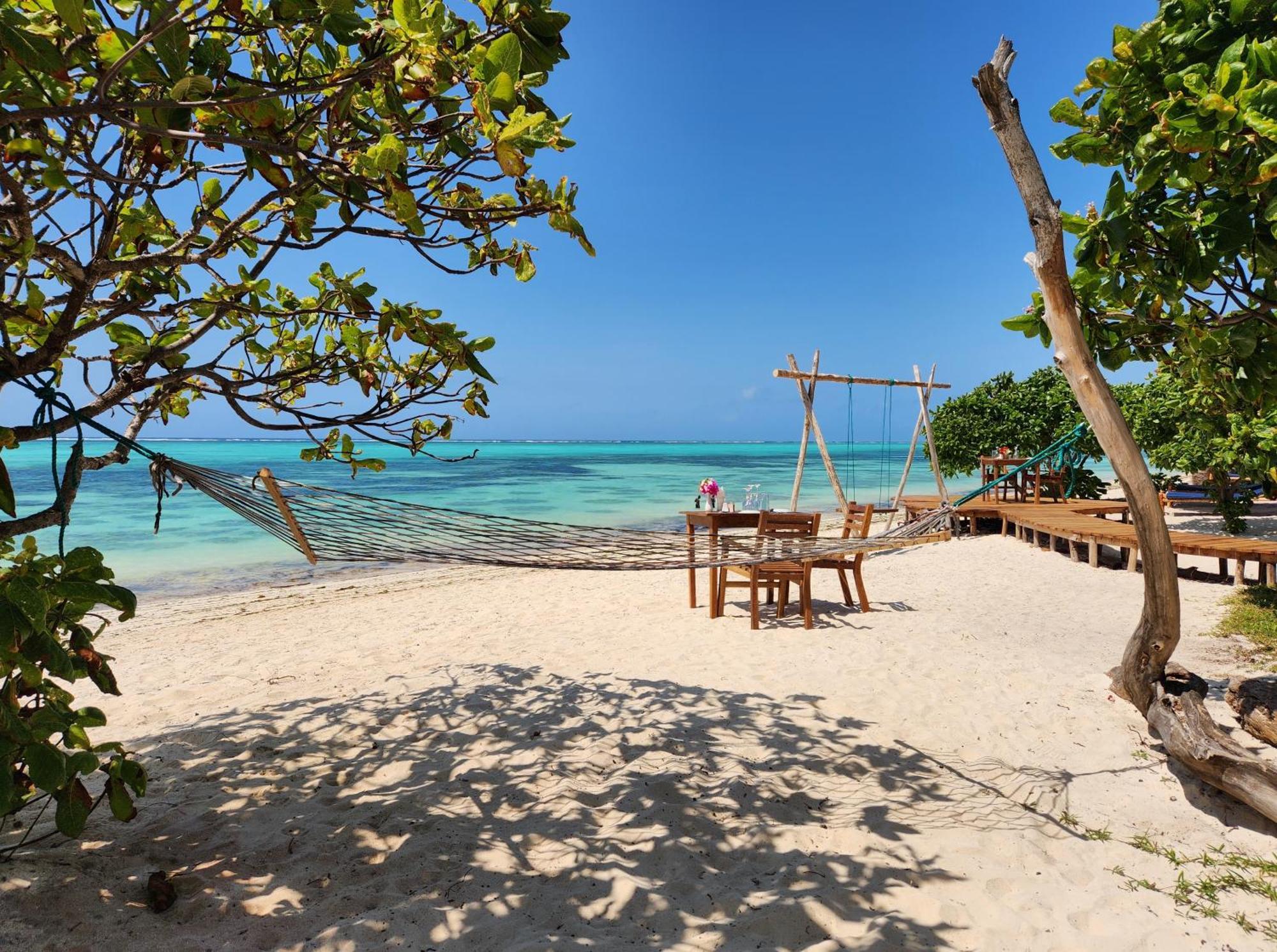 Almas Beach Boutique Hotel Makunduchi Exterior foto